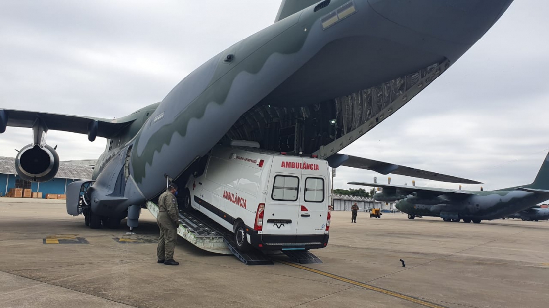 Governo retirou investimentoGoverno cortou investimentos com aviões cargueiros da Embraer, alerta Eduardo Curys com aviões cargueiros da Embraer, alerta Eduardo Cury