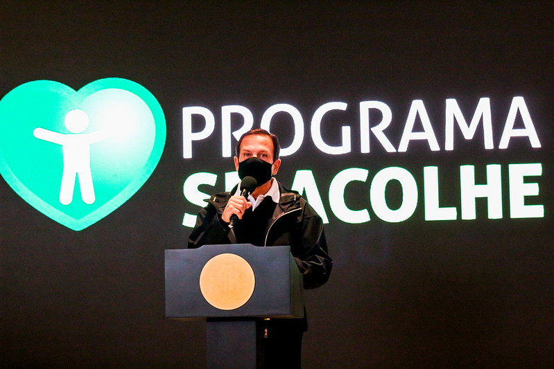 Governo de SP anuncia auxílio de R$ 300 a parentes de vítimas da Covid-19