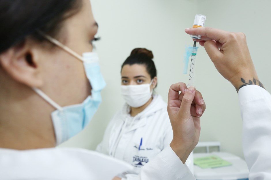 São José vacina jovens de 27 anos contra Covid-19 nesta sexta-feira (30)