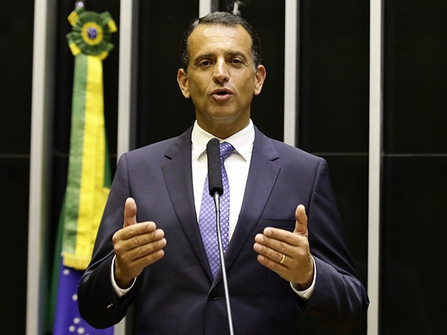 Deputado Marco Bertaiolli explica MP que busca desburocratizar abertura de empresas no país