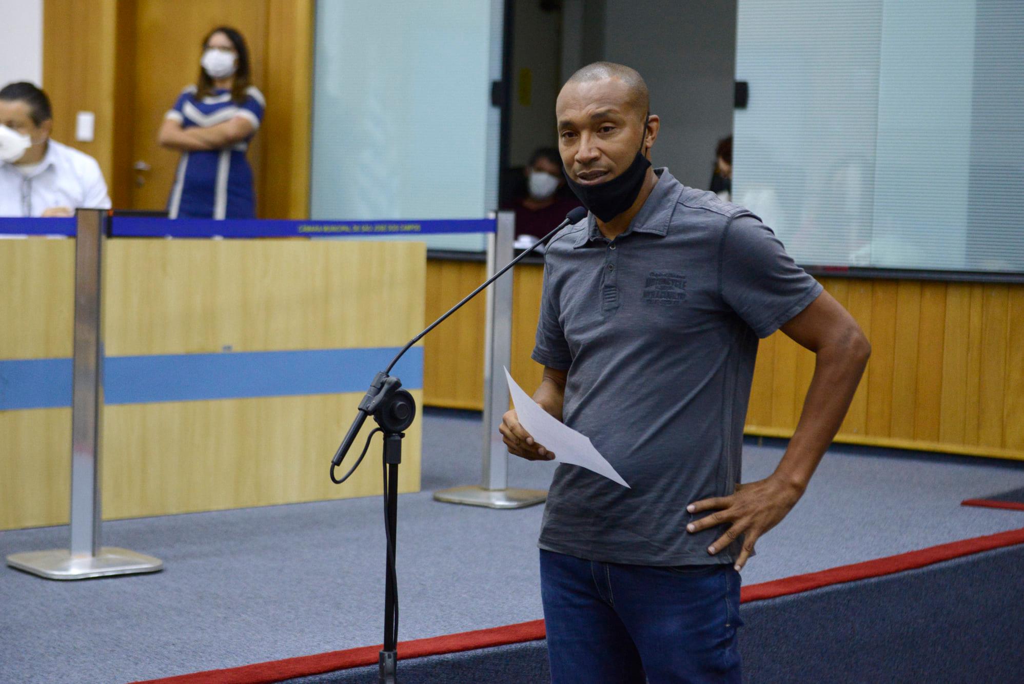 Legislativo tem que estar ativo na cidade, conta vereador Fabião Zagueiro de São José dos Campos