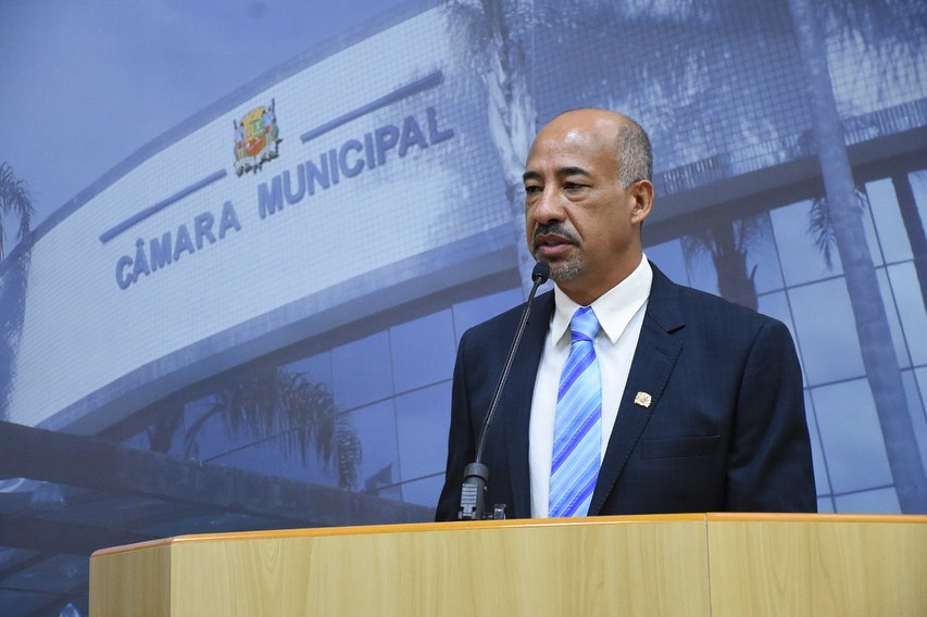 "Comércio estava clamando por isso", diz vereador Lino Bispo sobre flexibilização do setor
