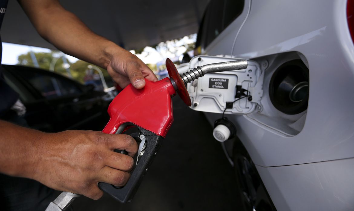 Preços da gasolina e etanol sobem nos postos de combustíveis no primeiro semestre na região