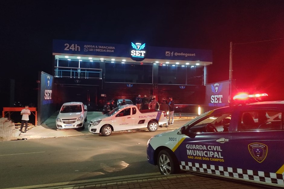 São José: autoridades já interditam 260 estabelecimentos comerciais desde início do ano 
