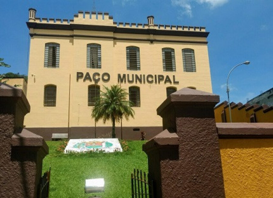 Vacinação contra Covid-19 será obrigatória para servidores municipais de Paraibuna 