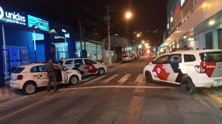 assalto joalheria shopping jacareí segurança baleado