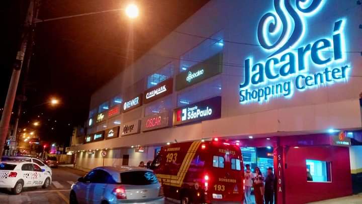 assalto joalheria shopping jacareí segurança baleado