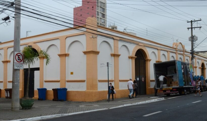 abre e fecha feriado são josé