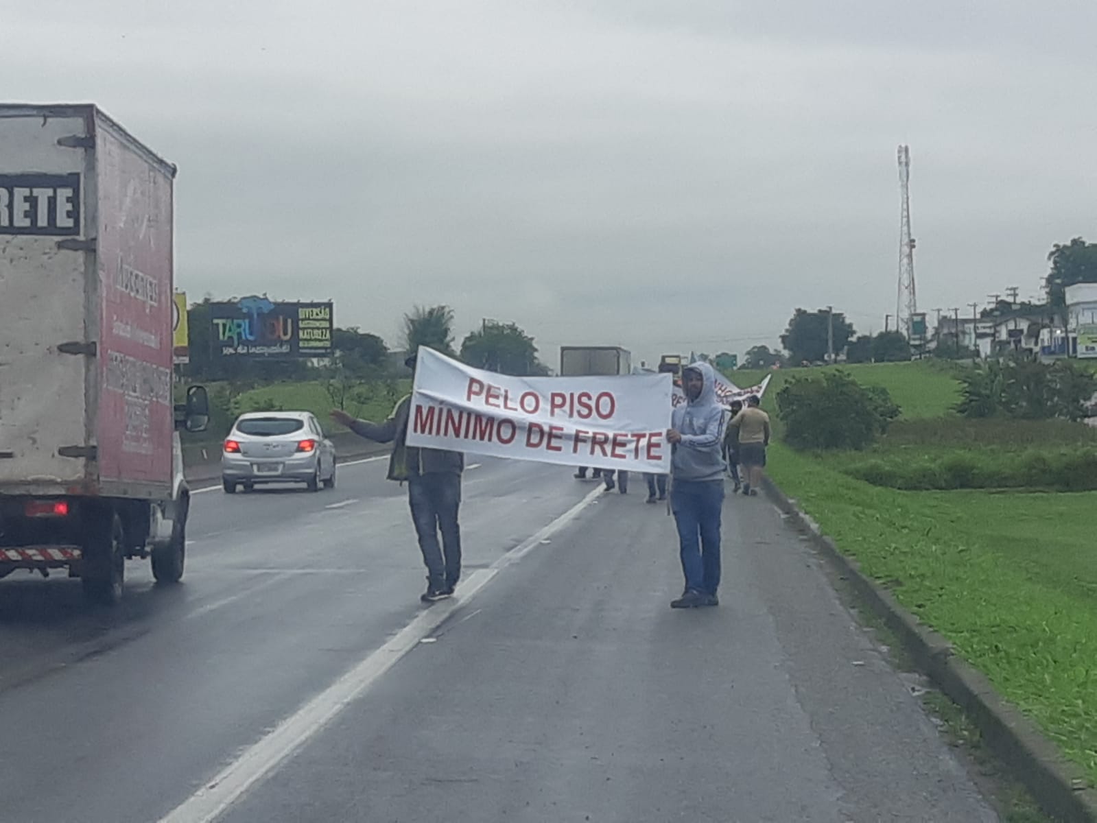 protesto caminhoneiros