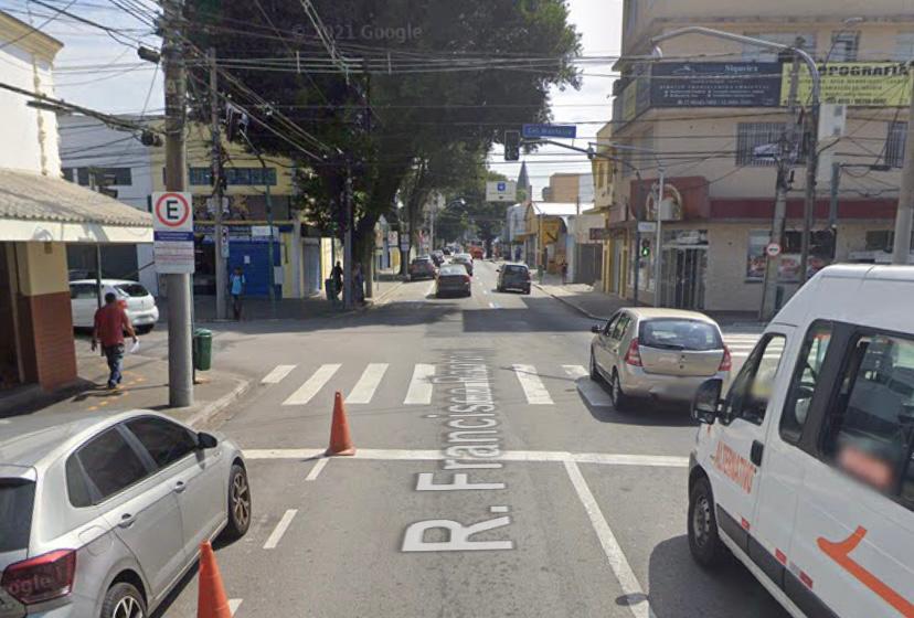 acidente cruzamento centro