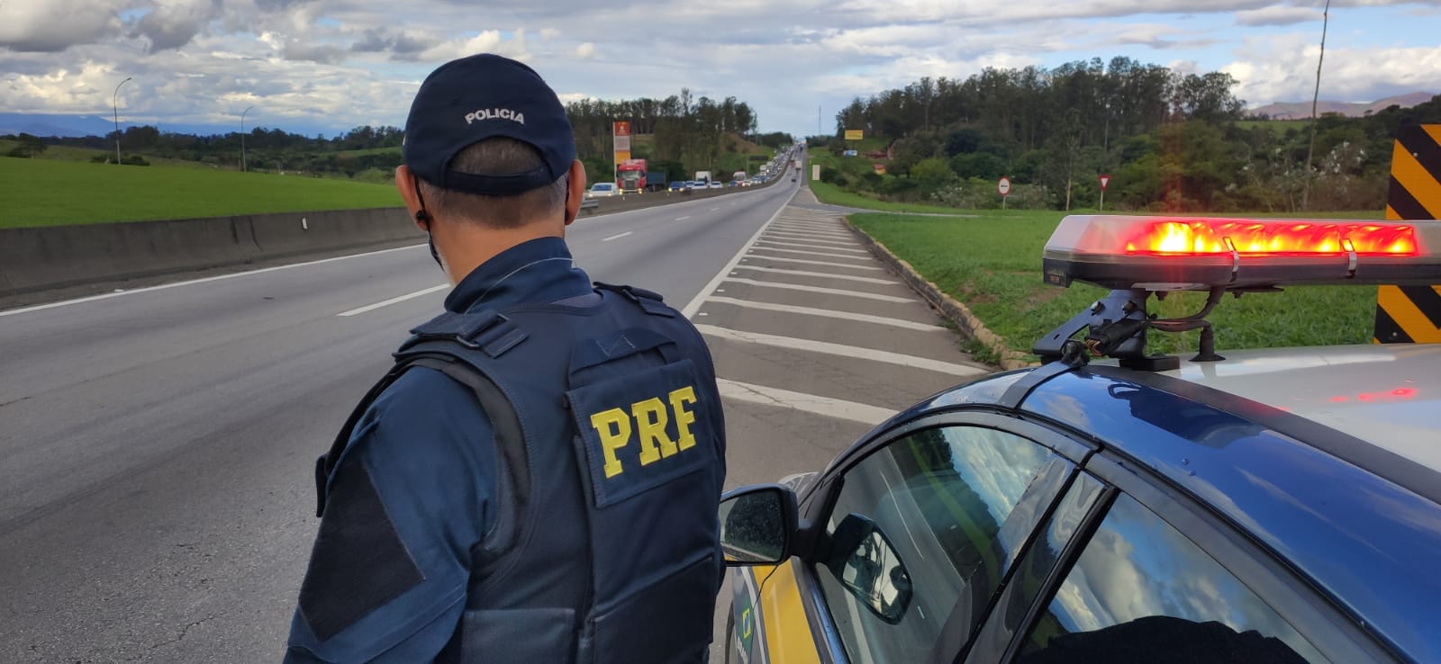 PRF DUTRA FINADOS
