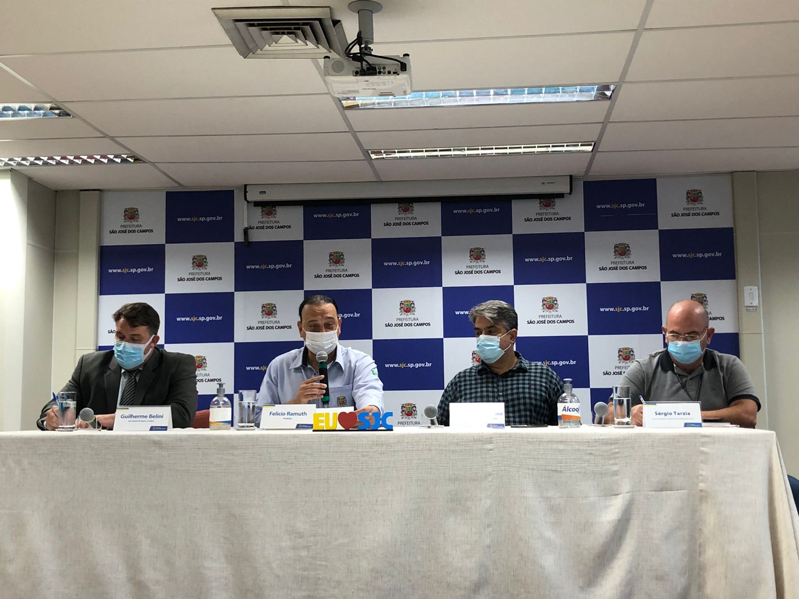 banhado coletiva