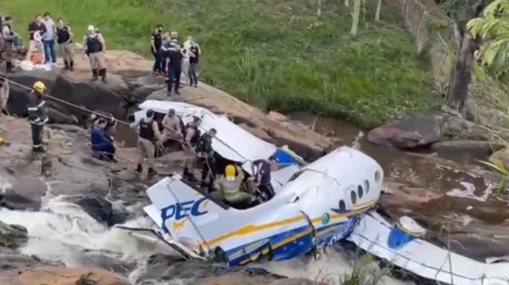 avião marília mendonça