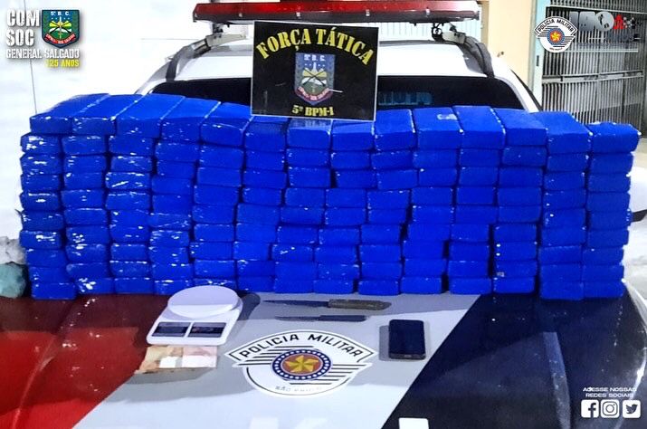 polícia militar gurilândia taubaté tijolos de maconha