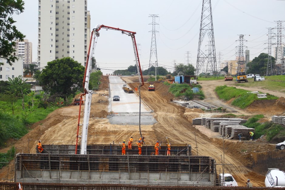 Guadalupe é liberada após interdição para obra da Linha Verde