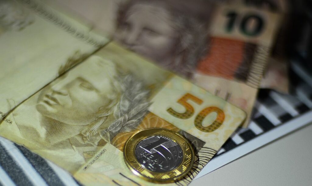 economia - auxílio brasil 13º salário