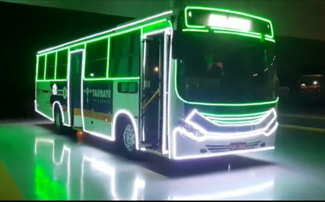 ônibus decorado