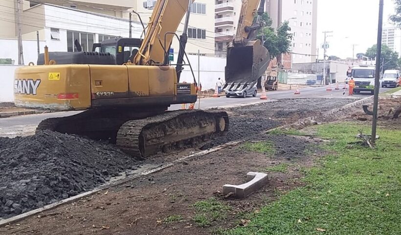 Obra na Rua Itabaiana SJC