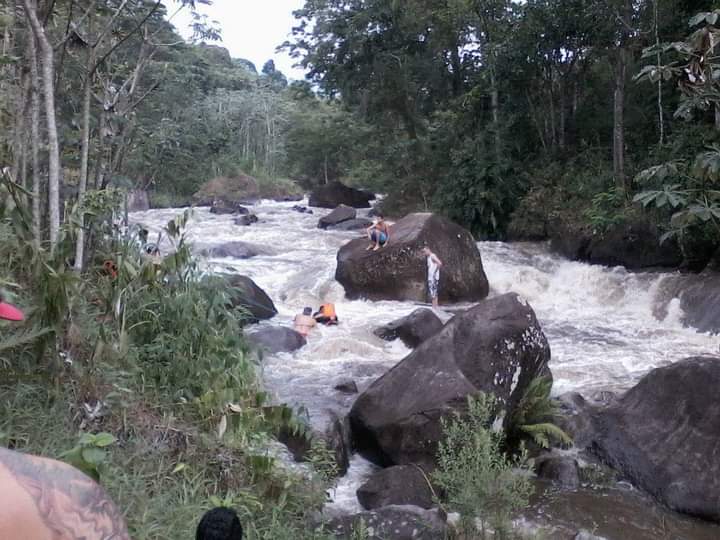 trompa d'água lavrinhas