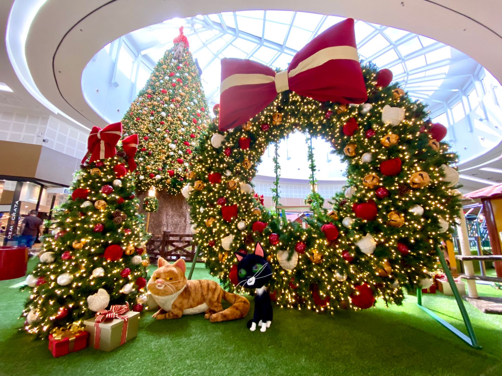 Pesquisa do Sincovat aponta que as vendas do comércio varejista na RMVale devem crescer 9% em dezembro, mês do natal.