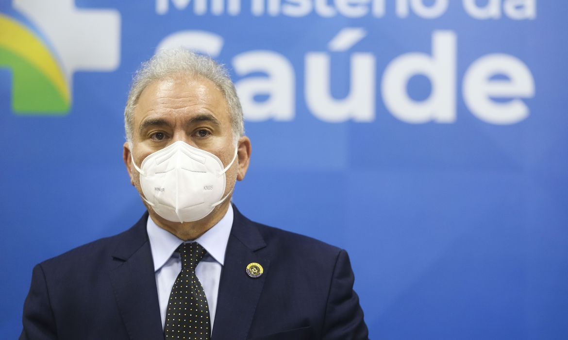 Ministério da saúde reduz de 10 para 5 dias o isolamento de pacientes com casos leves para covid-19