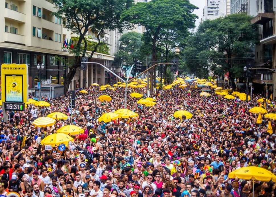 Prefeitura de São Paulo cancela o carnaval de rua 2022