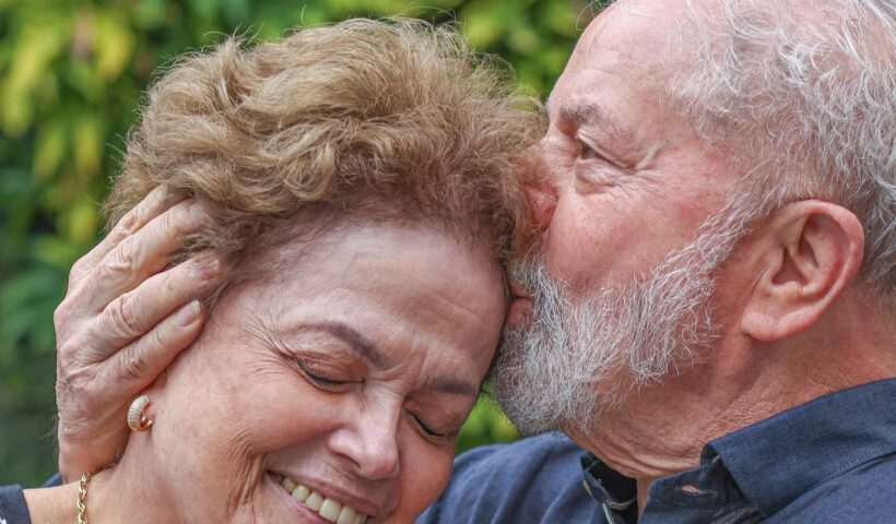 Para Lula, Dilma erra na política porque não tem paciência