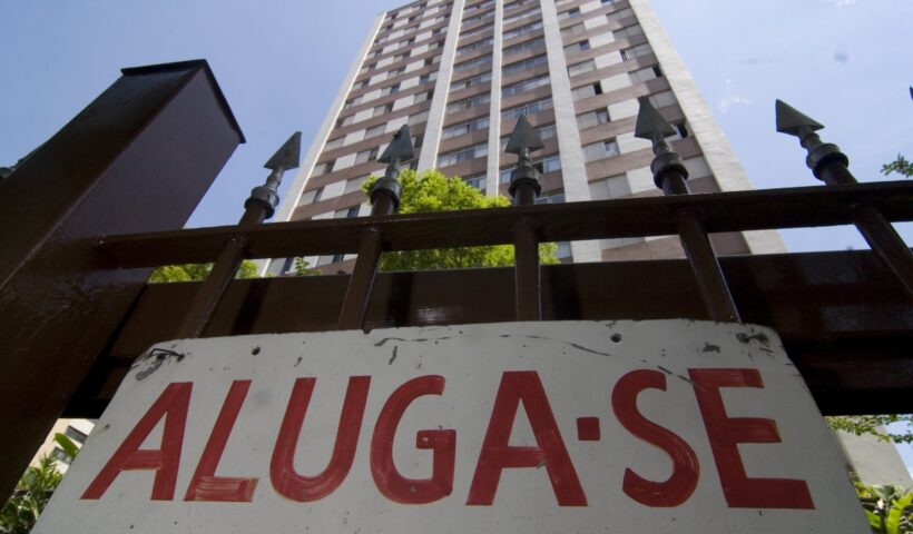 Brasileiro paga, em média, R$ 31,85/m² para morar de aluguel