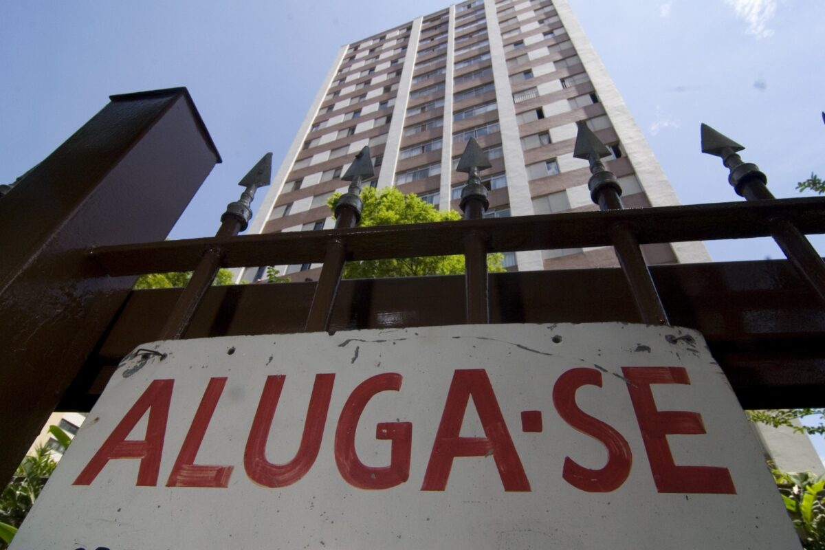 Brasileiro paga, em média, R$ 31,85/m² para morar de aluguel