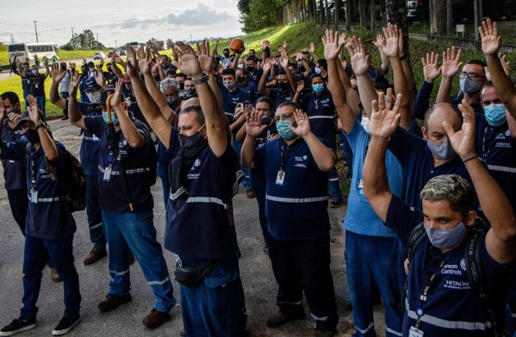 Assembleia na fábrica aprova acordo