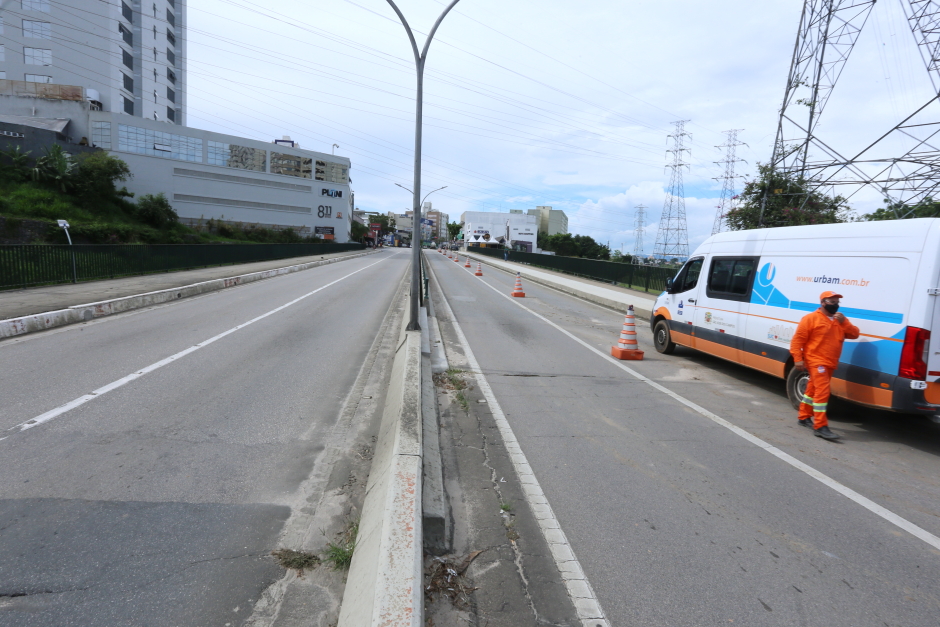 obras viaduto sjc