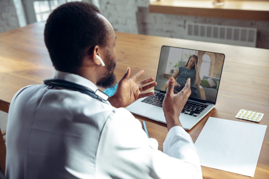 Uso da Telemedicina cresce no Brasil; entre 2020 e 2021 mais de 7,5 milhões de atendimentos foram realizados