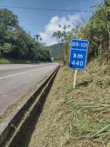 CCR RioSP inicia trabalho de melhoria no entorno da BR 101