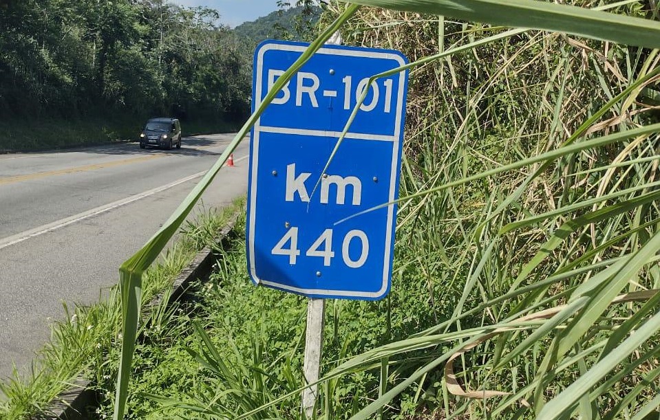 CCR RioSP inicia trabalho de melhoria no entorno da BR 101