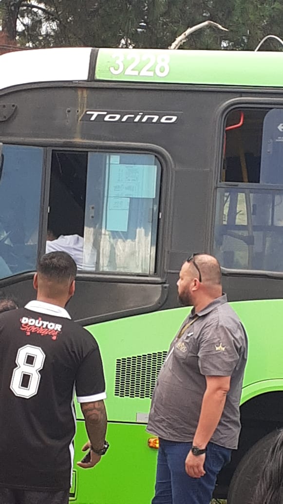 acidente de ônibus sjc