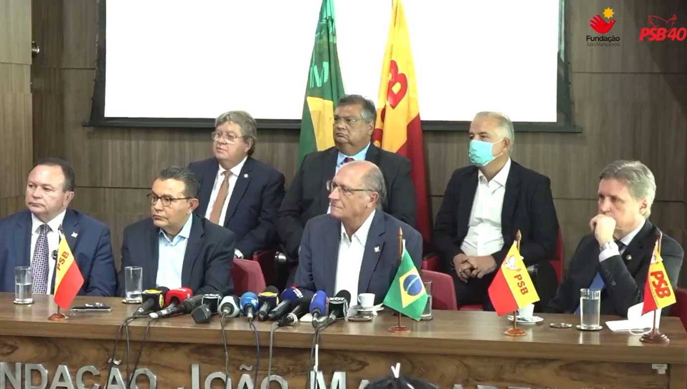 Geraldo Alckmin se fila ao PSB e não confirma ser o vice de Lula nas eleições presidenciais