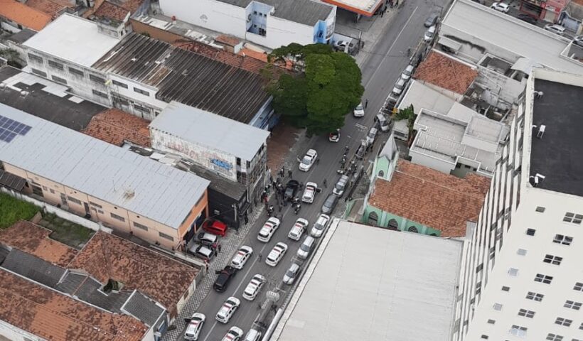 Operação policial prende quatro suspeitos em Jacareí após perseguição