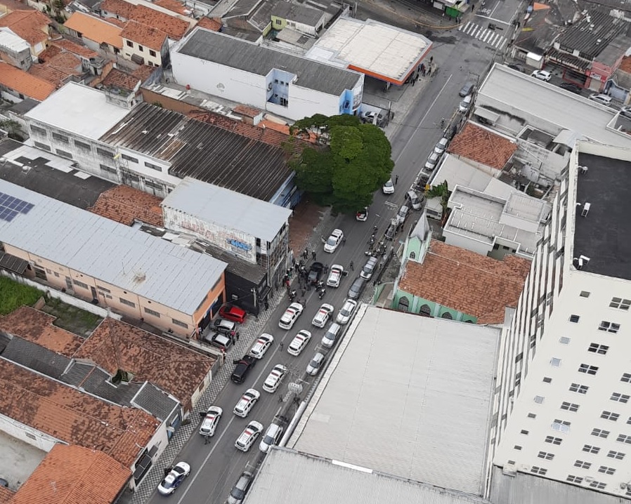 Operação policial prende quatro suspeitos em Jacareí após perseguição