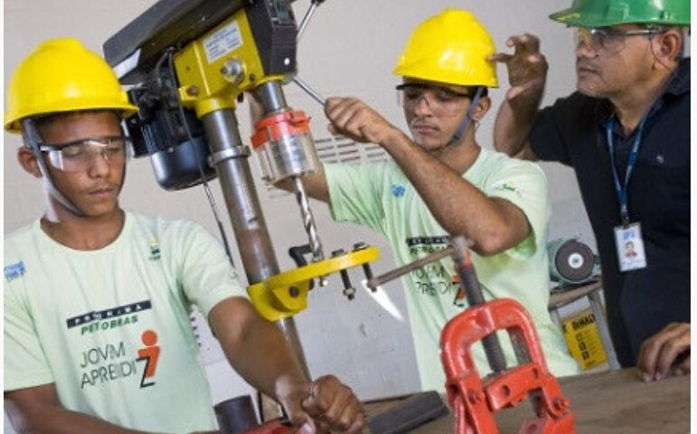 Petrobras abre inscrições para Programa Jovem Aprendiz; São José conta com 30 vagas