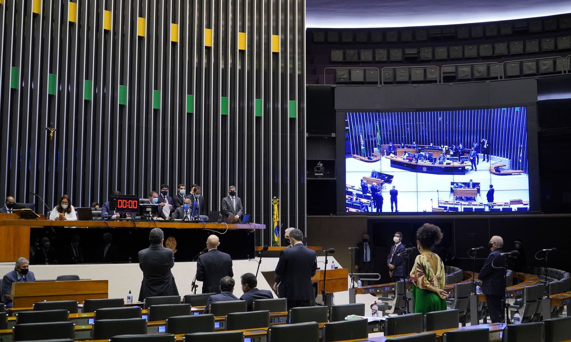 Arcabouço fiscal será debatido na Câmara dos Deputados nessa semana