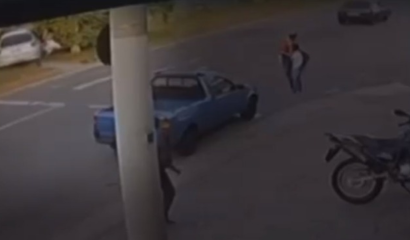 jovem sem habilitação atropela duas pessoas em sjc