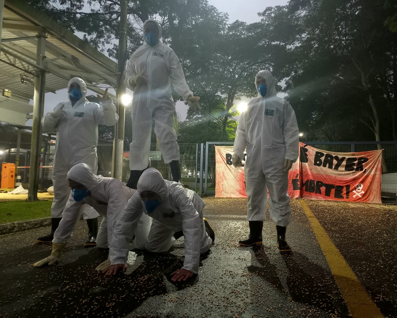 protesto na Bayer jacareí