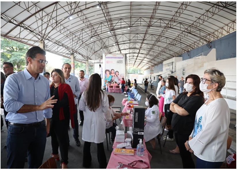 Rodrigo Garcia visita Mutirão do Emprego e Empreendedorismo em Taubaté