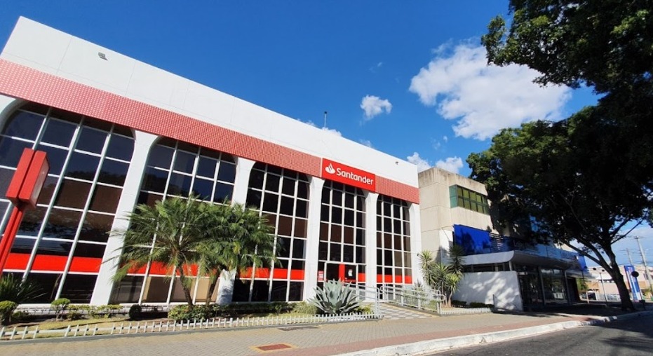 agencia bancária invadida em sjc