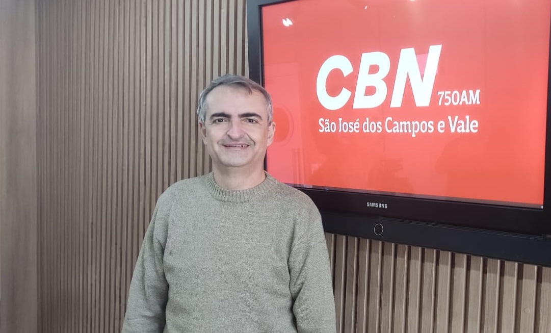 Vereador Fernando Petiti, MDB, nos estúdios da rádio CBN Vale, falou sobre a votação da reforma da previdência municipal