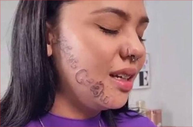 Rosto de garota tatuado pelo ex-namorado em Taubaté