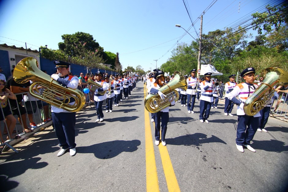 Banda de fanfarra. Começa nesta quarta-feira festa de aniversário de Eugênio de Melo, distrito de SJC