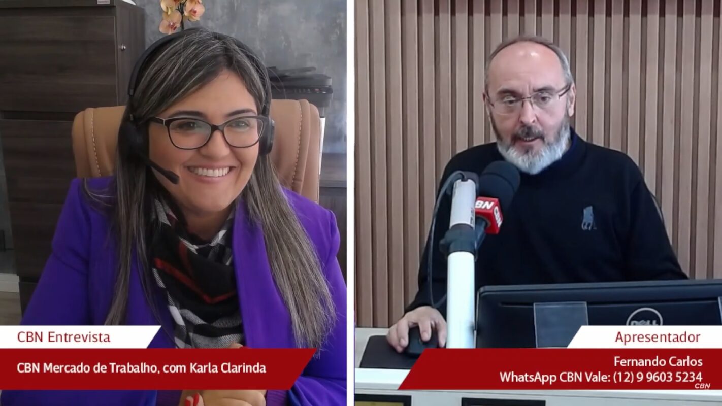 Karla Clarinda sendo entrevistada por Fernando Carlos, da CBN. A colunista de mercado de trabalho tratou do tema, resiliência