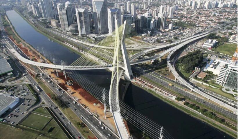 Imagem da ponte estaiada 5g: Estado de SP representa um em cada quatro municípios com 5G no Brasil