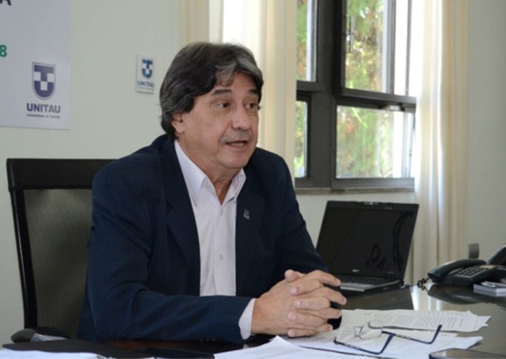 ex-reitor da Unitau (Universidade de Taubaté) José Rui Camargo. Justição considerou improcedente denúncia de improbidade administrativa contra ele